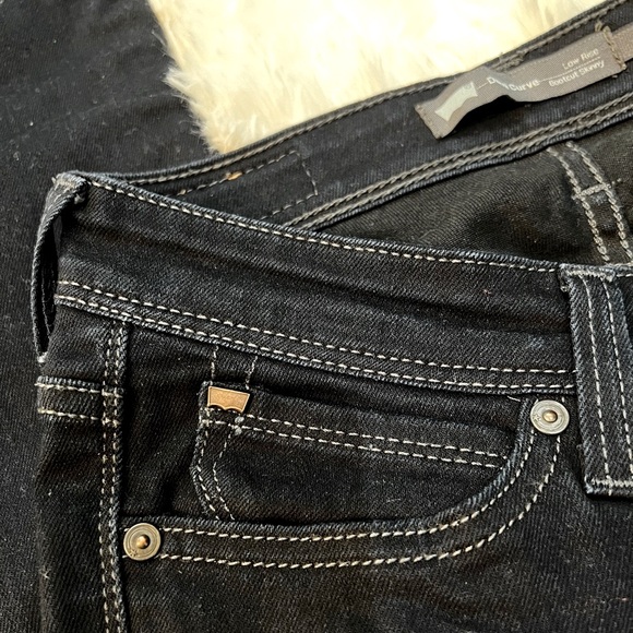 Levi’s Jeans Demi Curve Low Rise Bootcut Skinny - SZ 00 / 24 - Picture 7 of 12